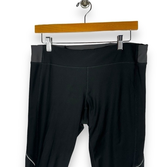 Lucy Tech Mid Rise Knee Length Leggings, Black, Size Large - Picture 2 of 12